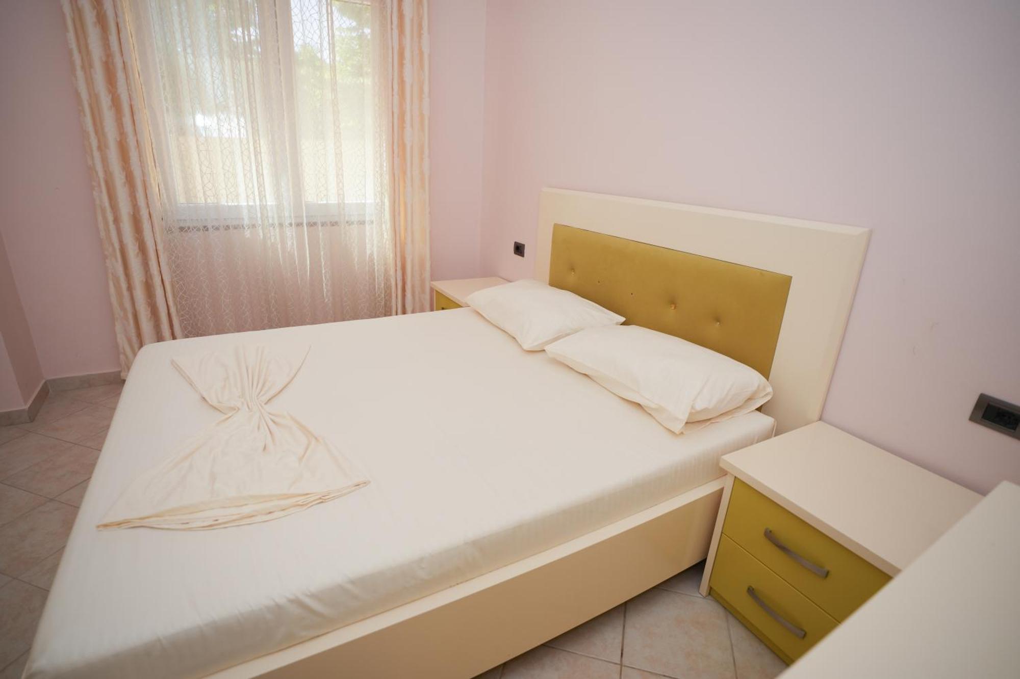 Marika Apart Hotel Golem (Tirana) Exterior foto