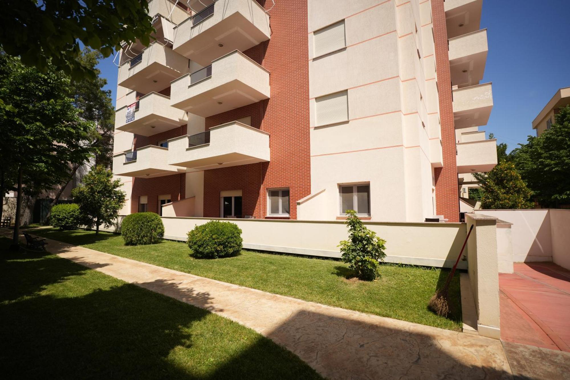 Marika Apart Hotel Golem (Tirana) Exterior foto