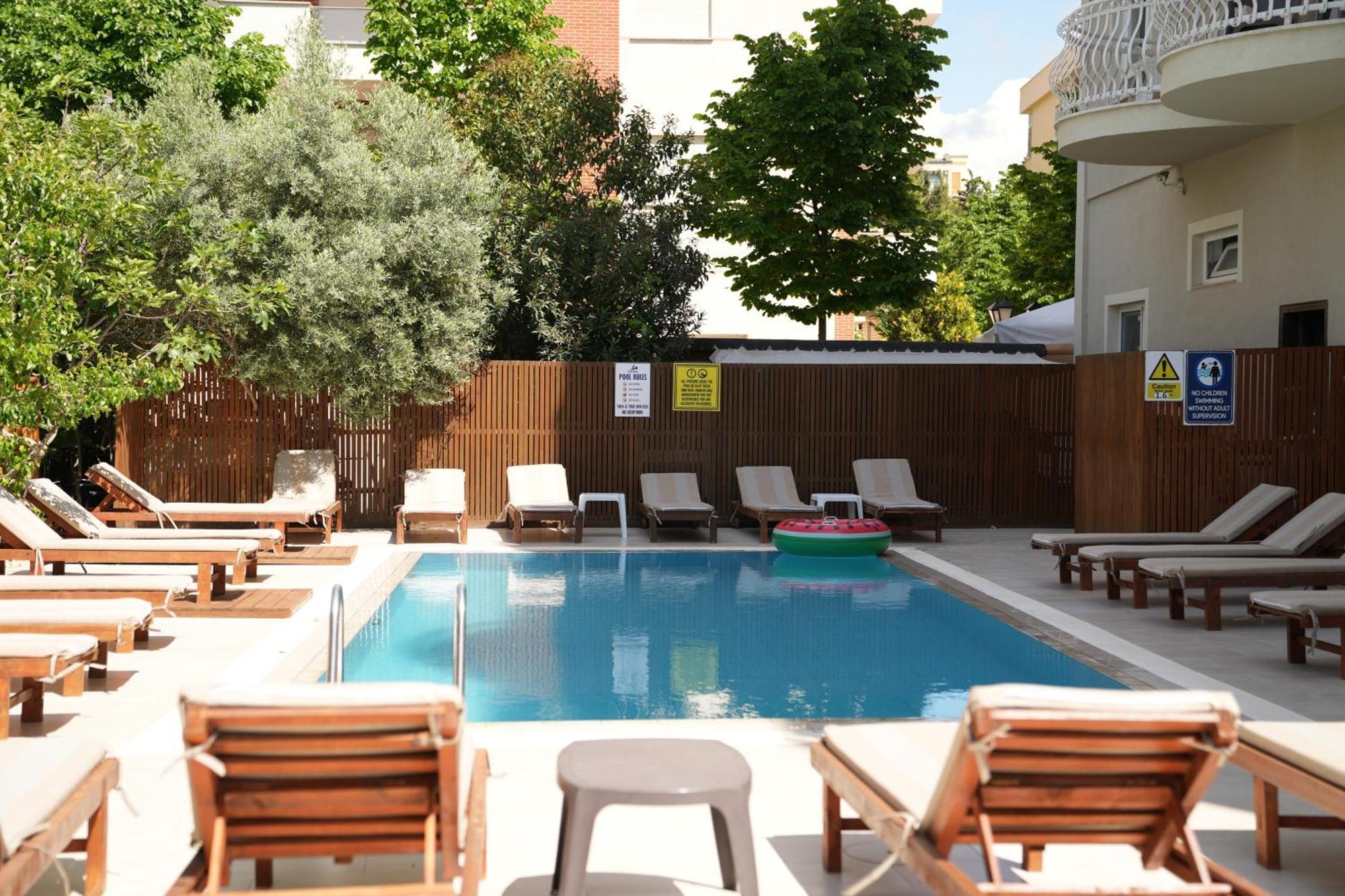 Marika Apart Hotel Golem (Tirana) Exterior foto
